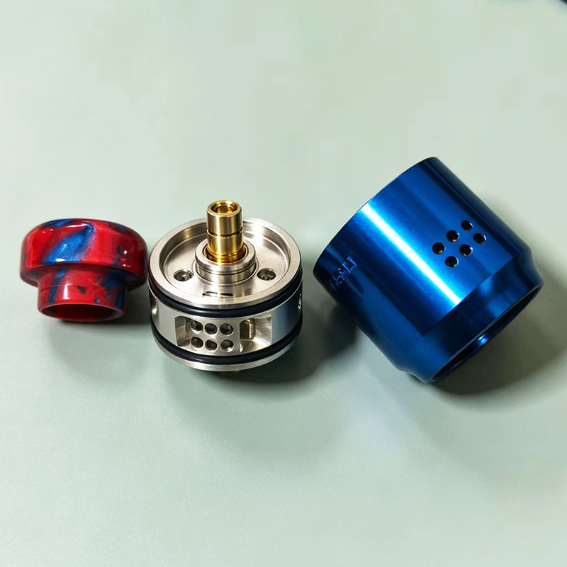 Recurve Dual Tank 24mm Dual Co - Vape Accessory recensione e prezzo