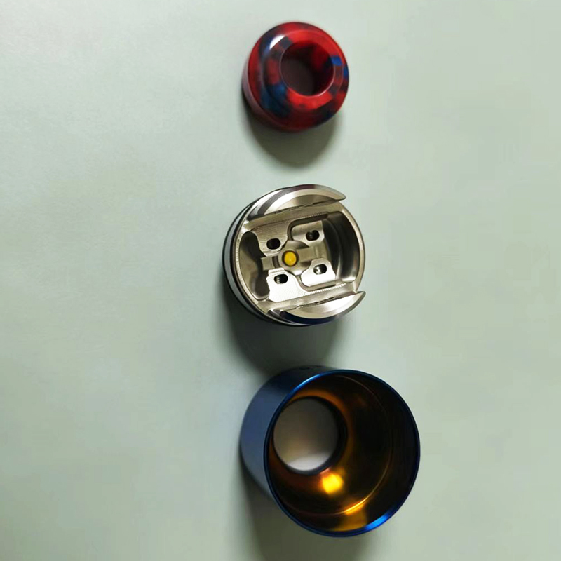 Recurve Dual Tank 24mm Dual Co - Vape Accessory recensione e prezzo